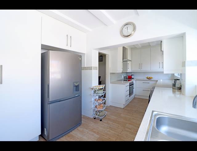3 BEDROOM TOWNHOUSE FOR SALE IN FAIRLAND